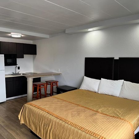 Belmont Inn & Suites Virginia Beach Extérieur photo