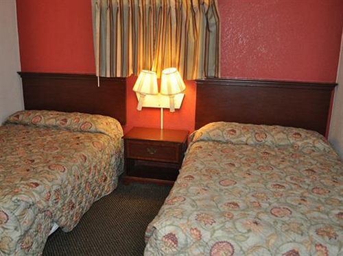Belmont Inn & Suites Virginia Beach Extérieur photo